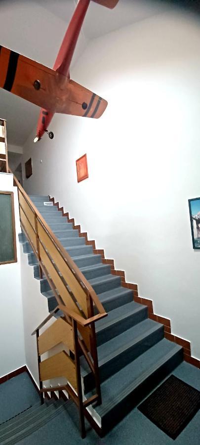 Penzion A Restaurace U Jezirka Hrimezdice Ngoại thất bức ảnh